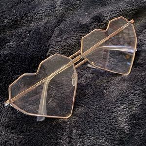 Geometric clear and metalic Heart glasses